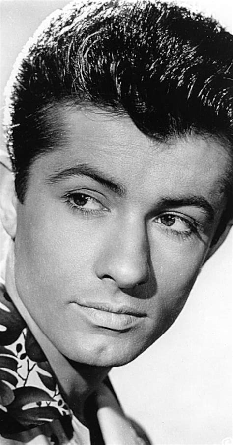 george chakiris